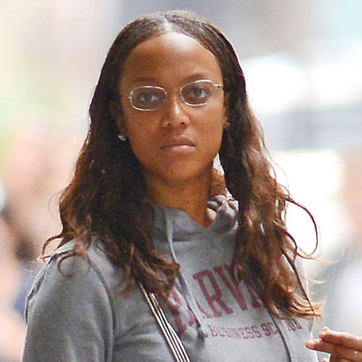 Tyra Banks Goes Makeup Free See The Pic E Online